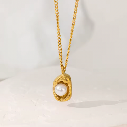 Moonlit Pearl Necklace