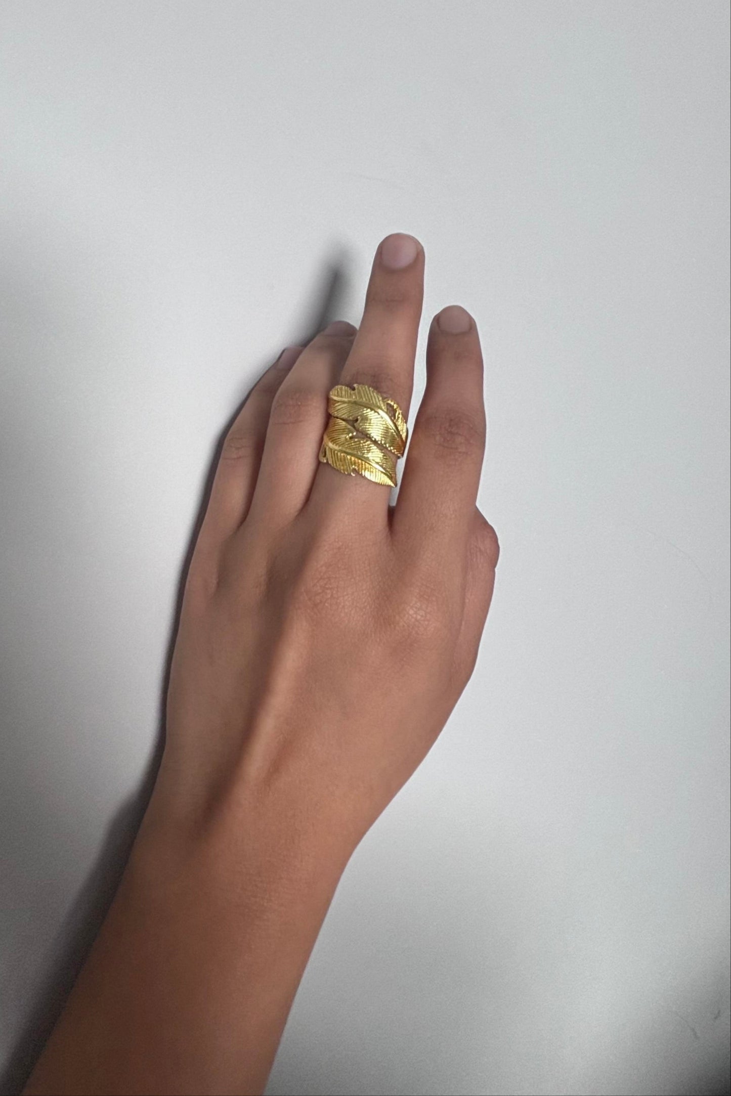 Twilight-vine adjustable ring