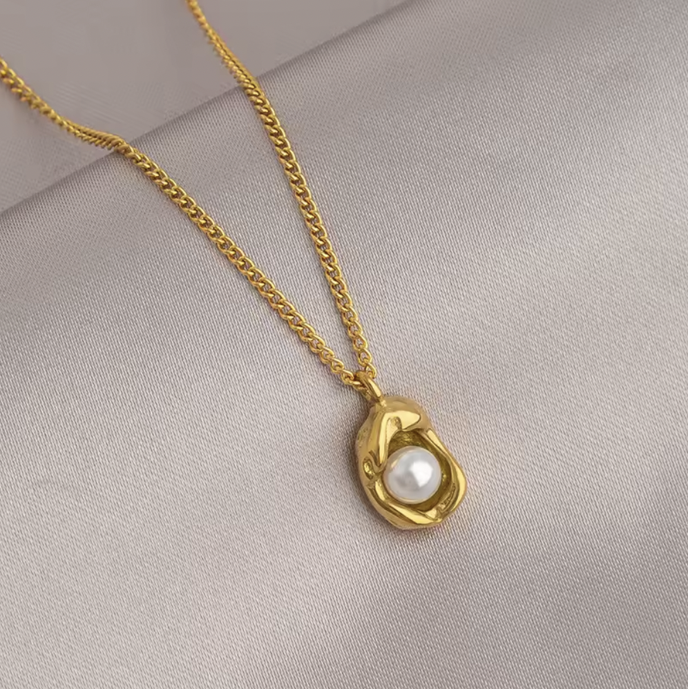 Moonlit Pearl Necklace