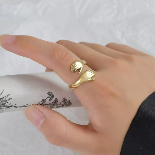 Love Hug Ring