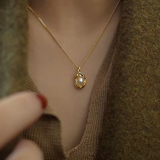 Moonlit Pearl Necklace