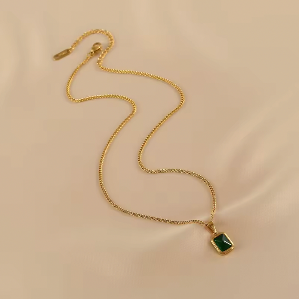 Green Reverie Necklace