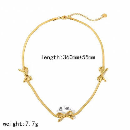 Knot Necklace