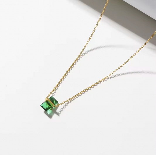 Emerald Promise Minimal Necklace