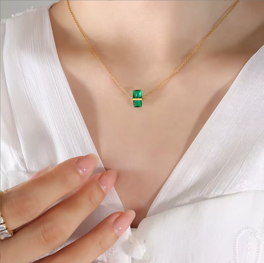 Emerald Promise Minimal Necklace