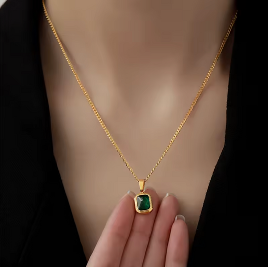 Green Reverie Necklace