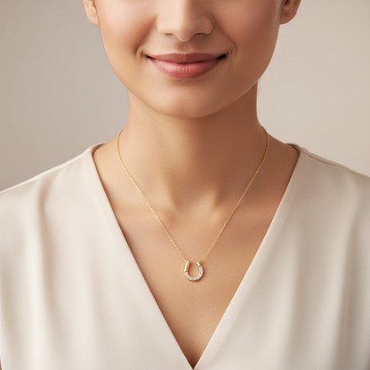 Horse Shoe Minimal Necklace