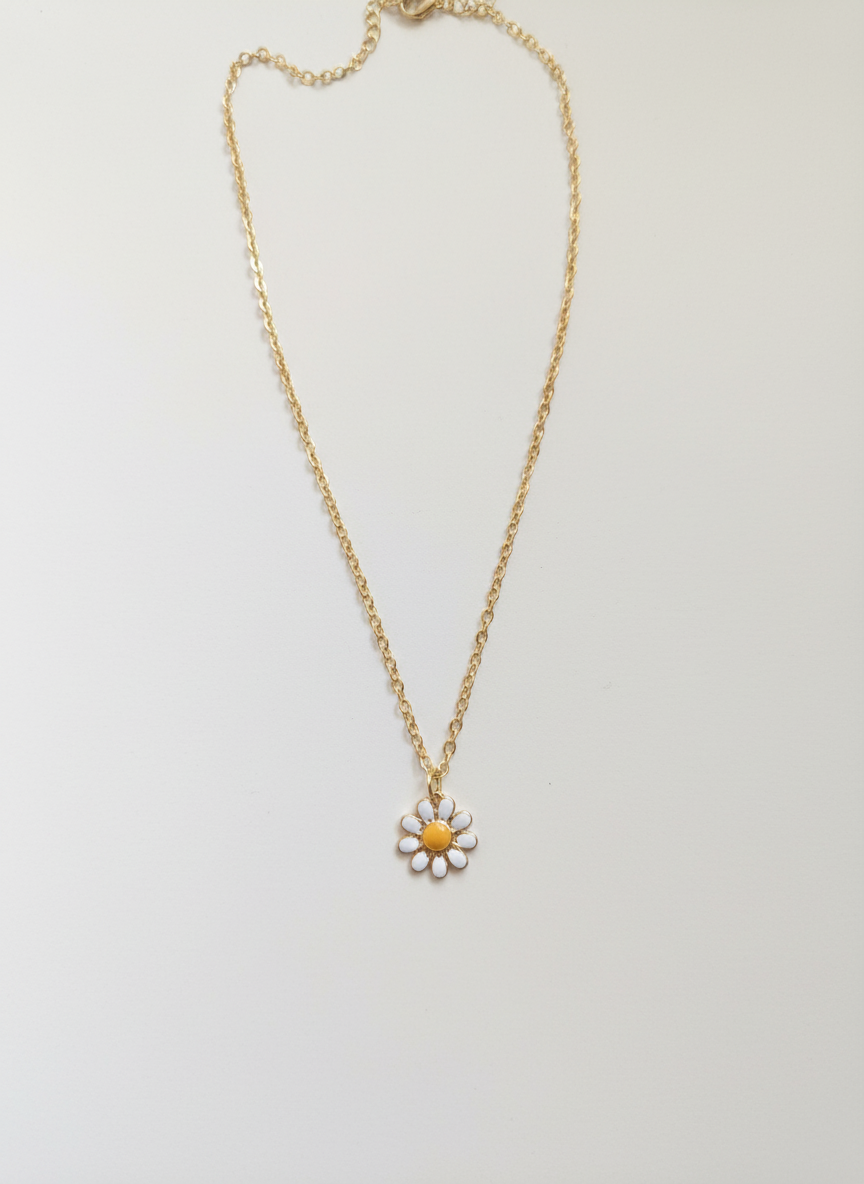 White Flower Minimal Necklace