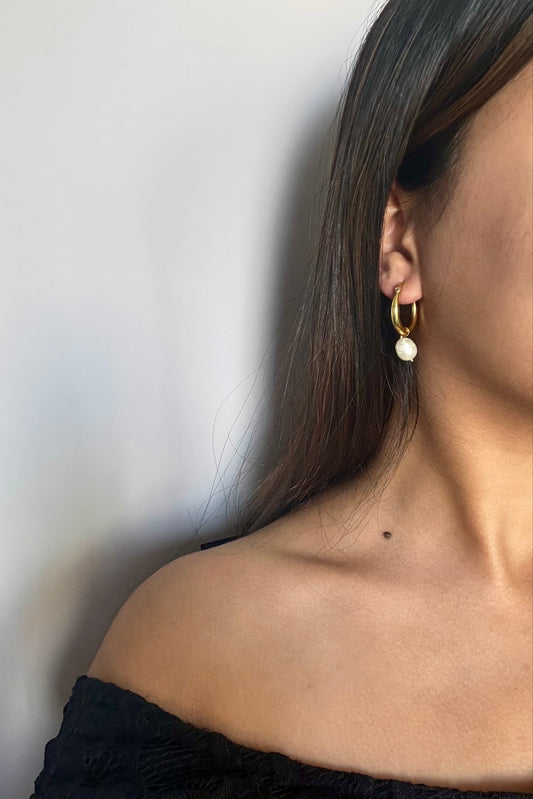 Pearl drop minimal hoop earrings