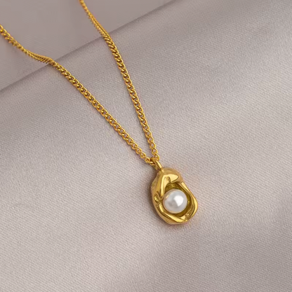Moonlit Pearl Necklace