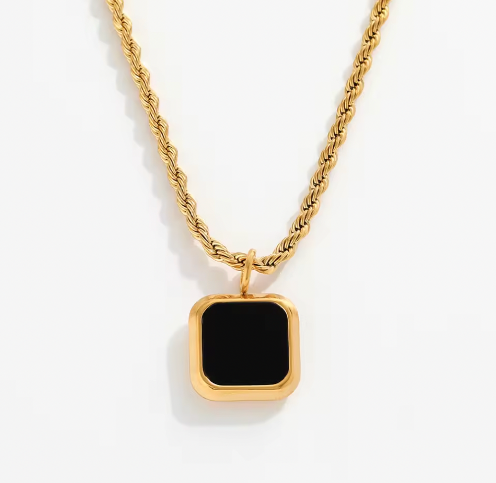 Myra Onyx Necklace