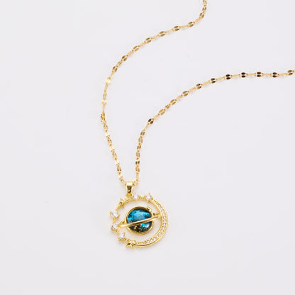 Universe Minimal Pendent