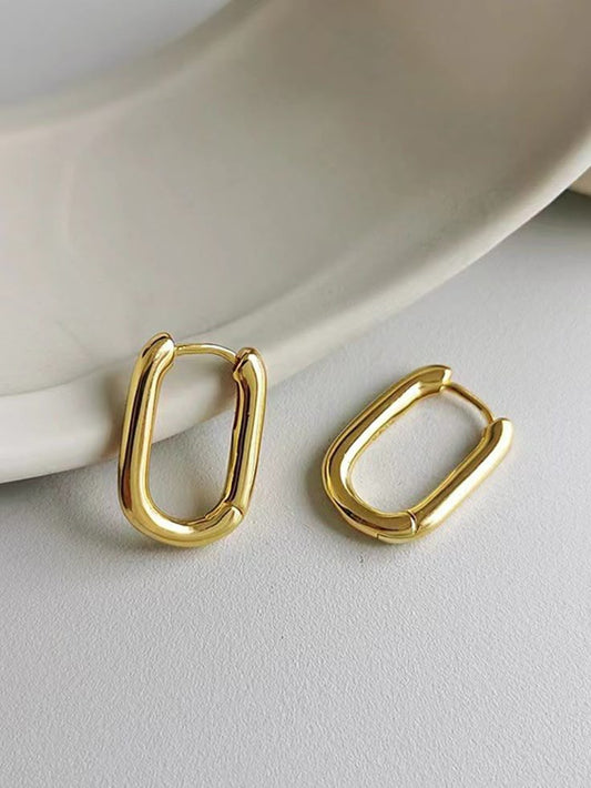 Tiny Oval Hoops