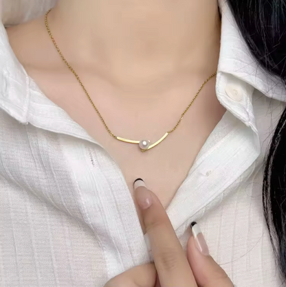 Pearl Grace Necklace