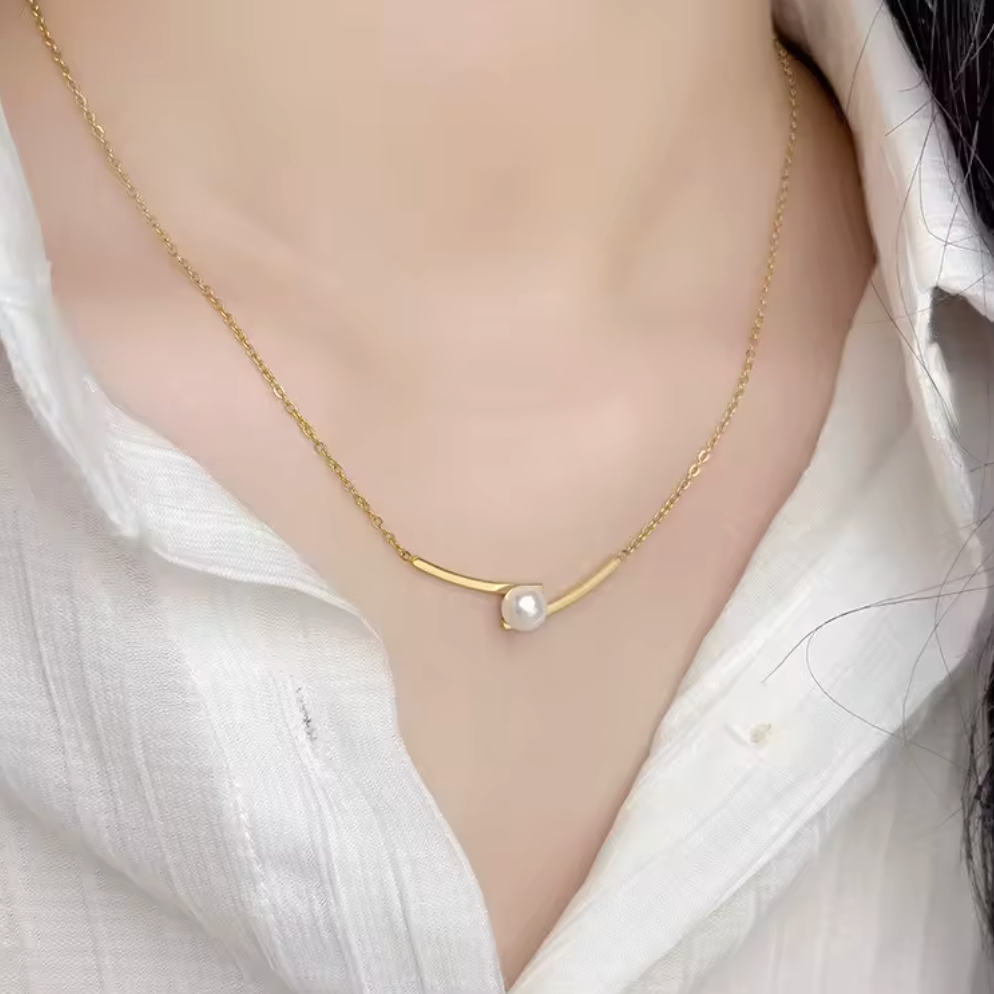 Pearl Grace Necklace