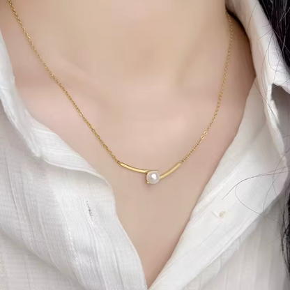 Pearl Grace Necklace