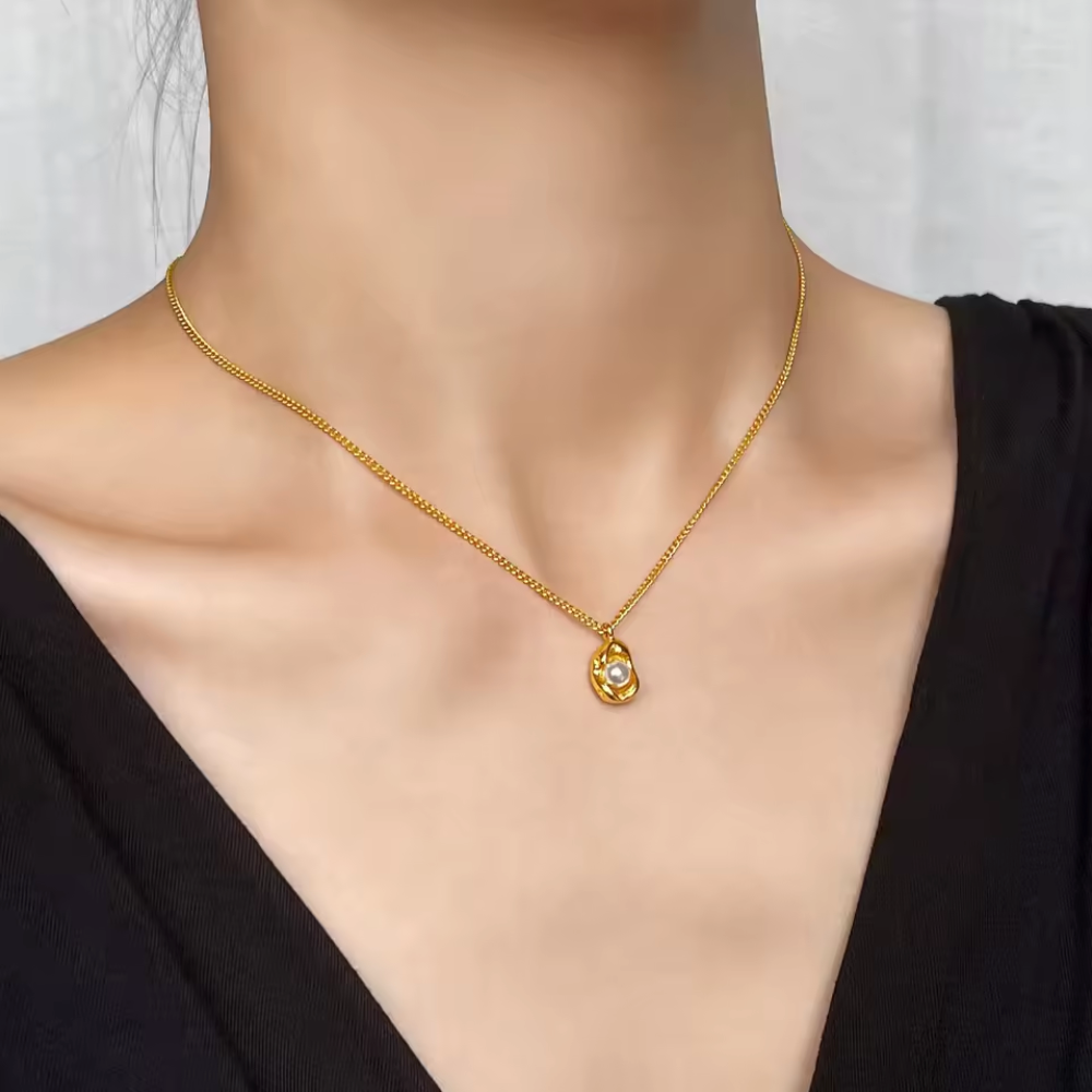 Pearl Necklace