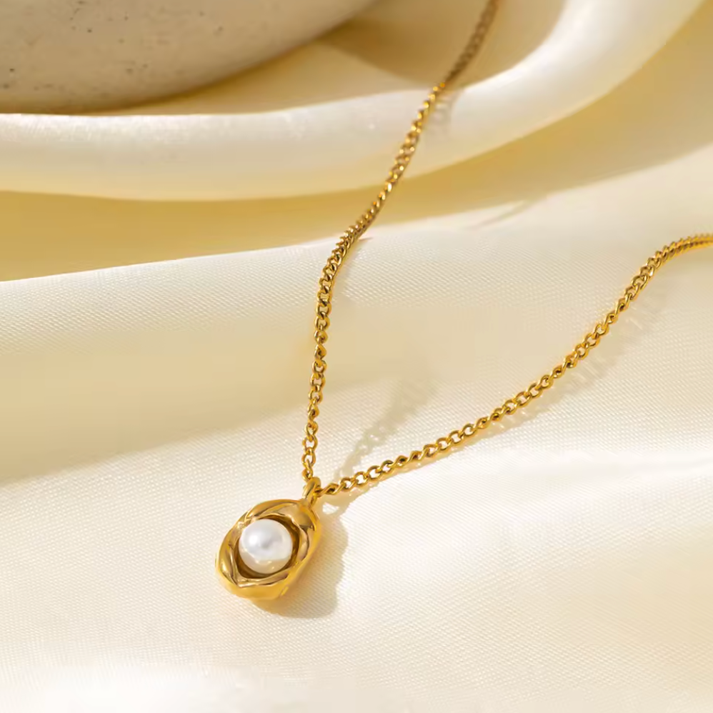 Pearl Necklace